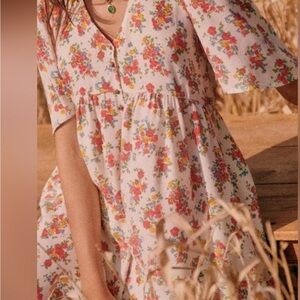 Sezane Secret Garden floral dress Jardin size 38 or 6